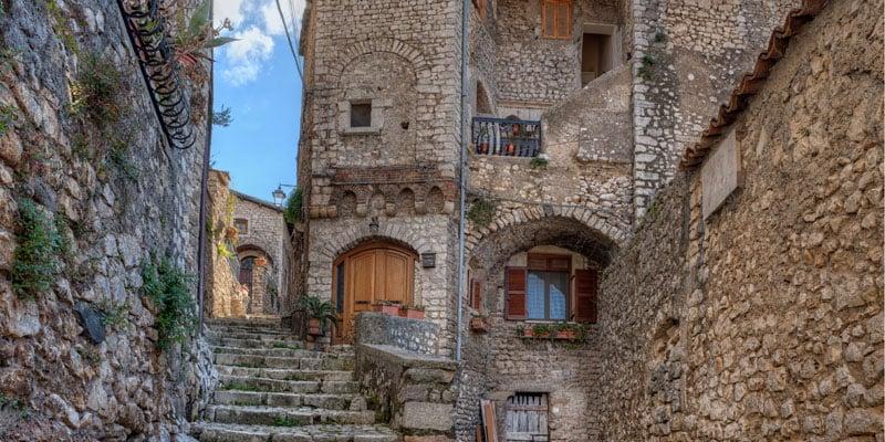 Sermoneta