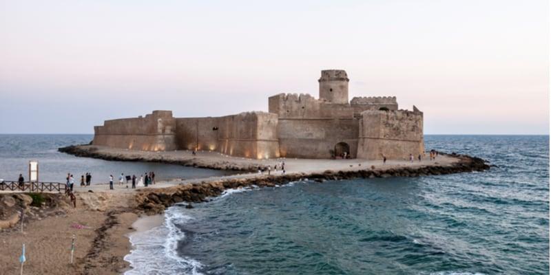 le-castella-fortaleza