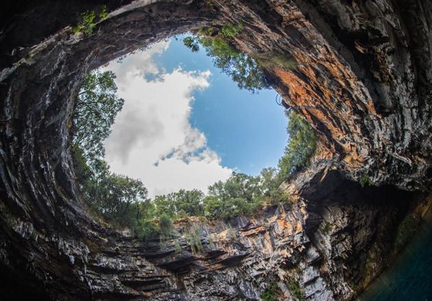 grotte-melissani-kefalonia-grece