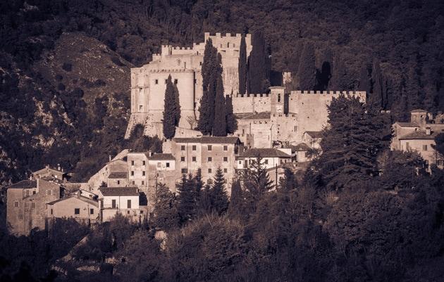 castello-di-rocca-sinibalda