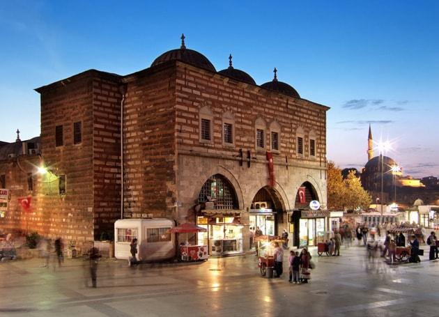 mercado-de-las-especias-bazar-egipcio