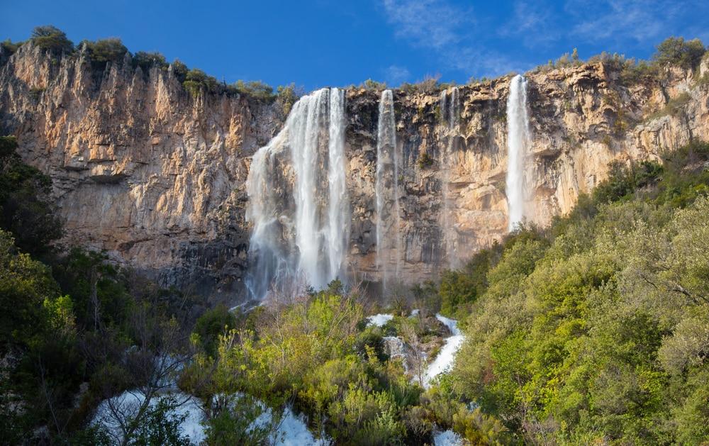 Cascada Lequarci