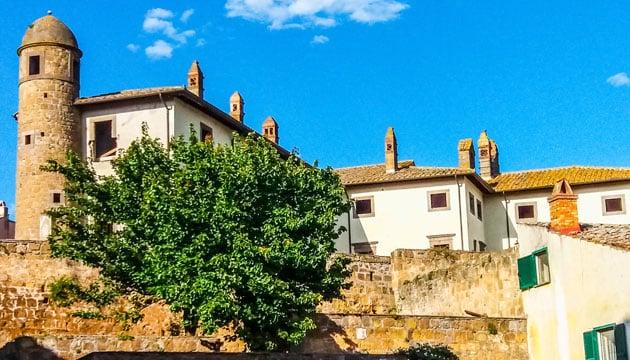 tuscania