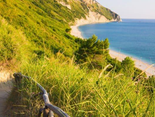 La plage sauvage de la Riviera del Conero