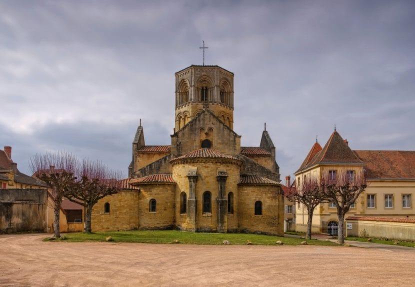 Semur-en-Brionnais