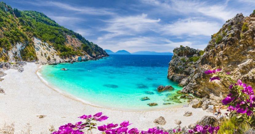 Lefkada : que voir, comment arriver et carte des plages