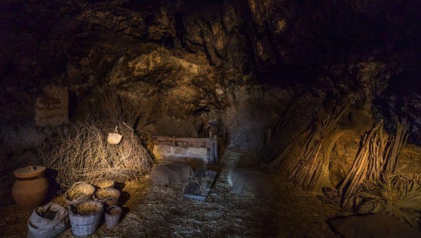 Grotta mangiapane