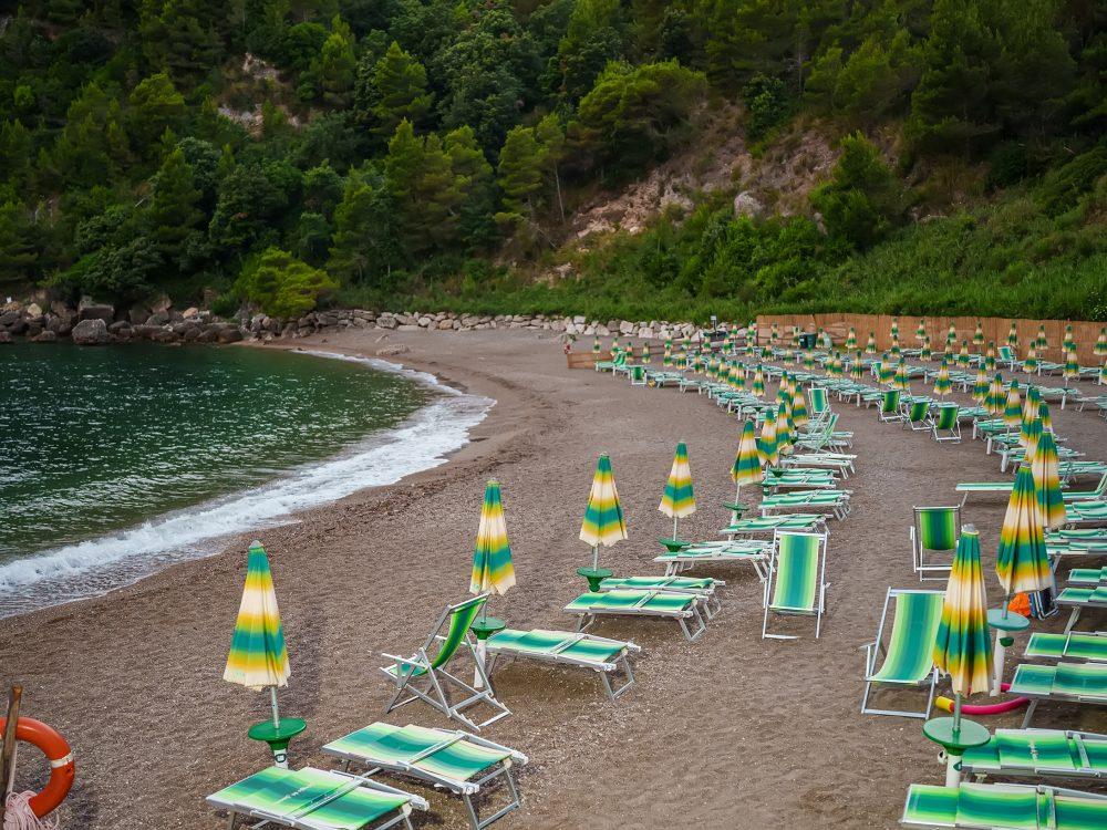 plage de minturno sassolini