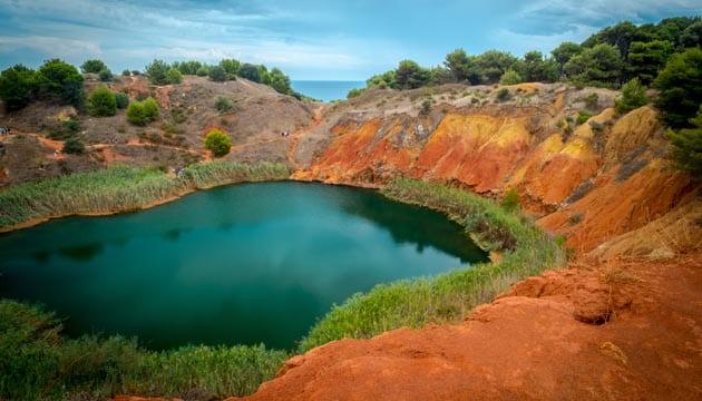 Comment arriver à la Cava de bauxite