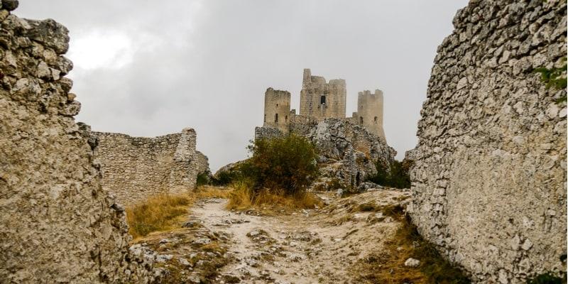 rocca-calascio-castello