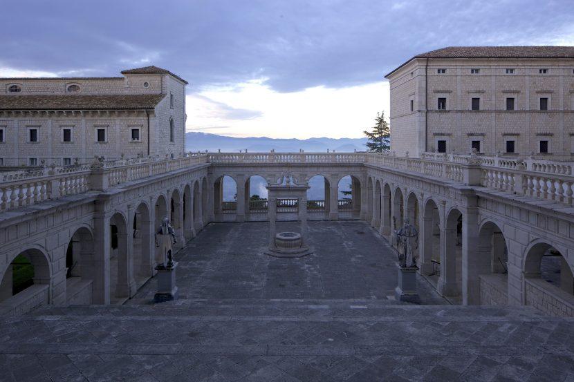 Chiostro Bramantesco