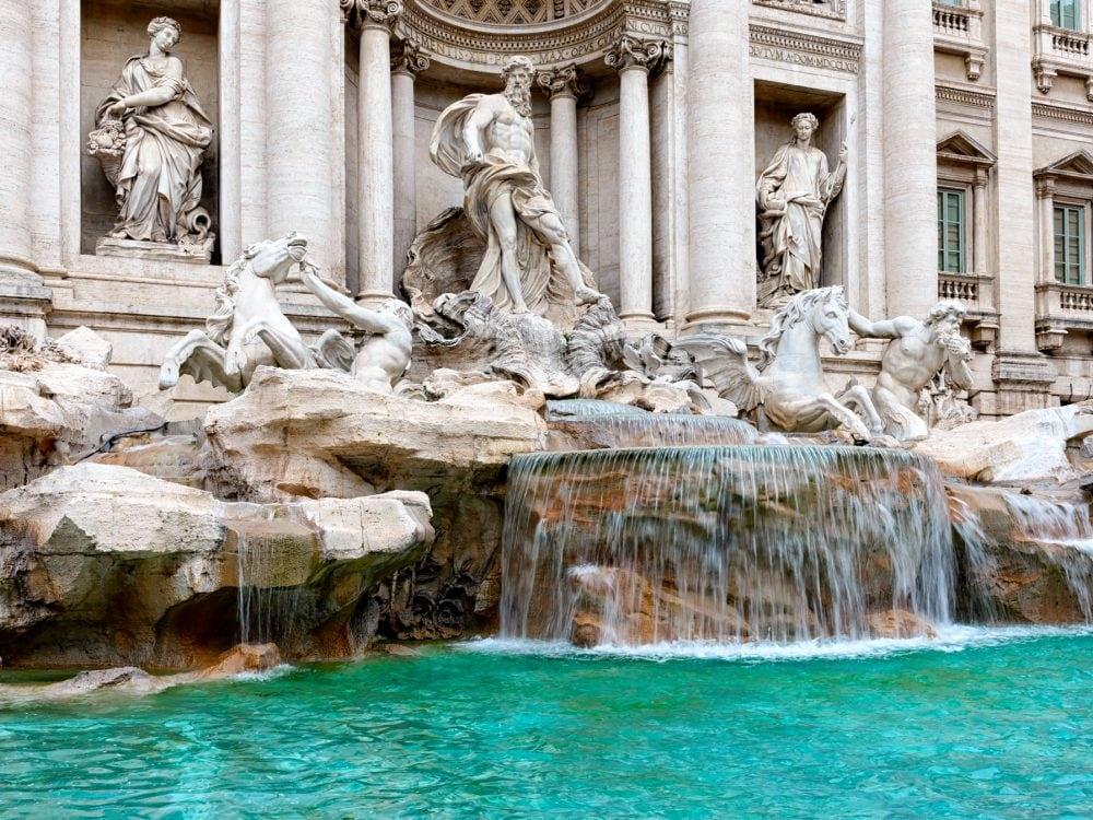 fontaine de trevi rome