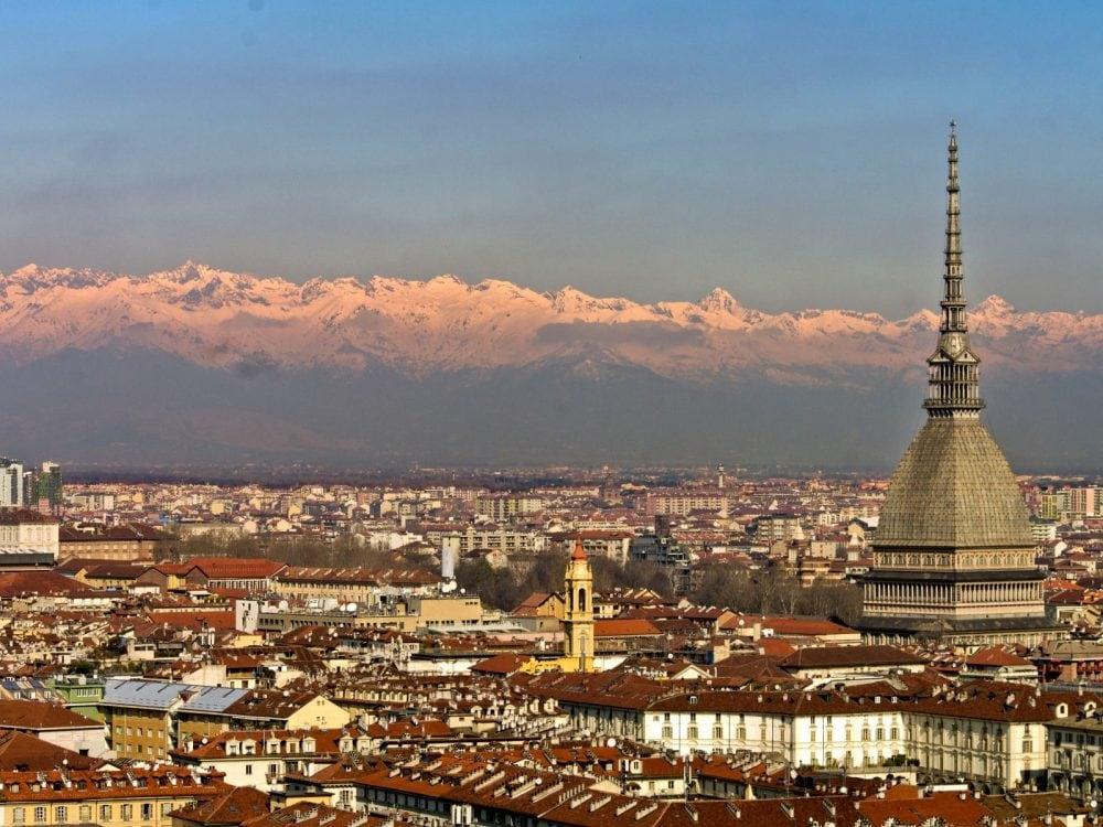 Mole Antonelliana dans le skyline de Turin