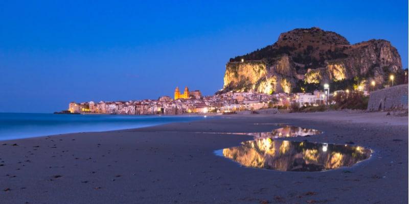 cefalu-notte