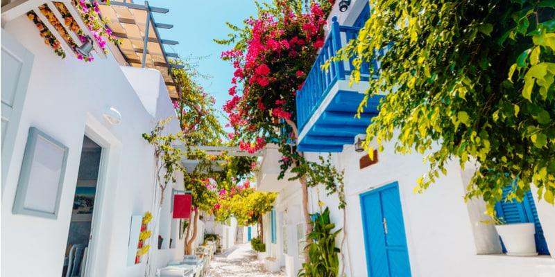 Paros
