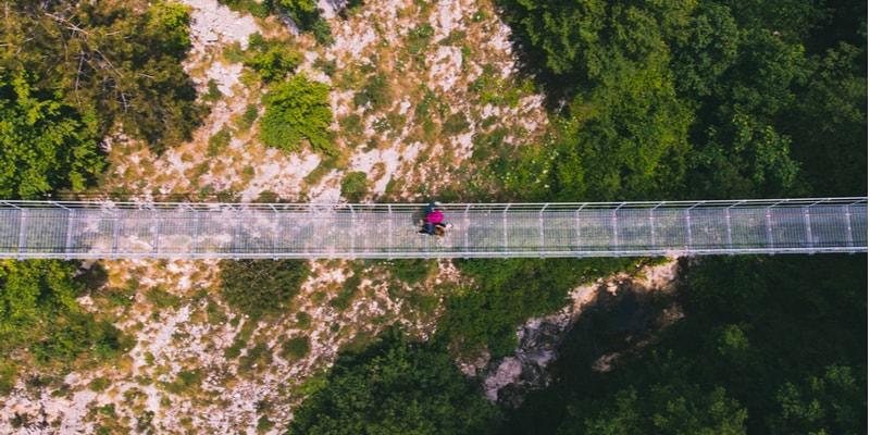 ponte-tibetano-di-roccamandolfi