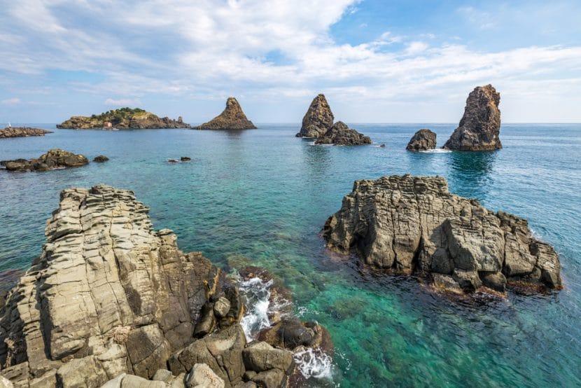 Aci Trezza