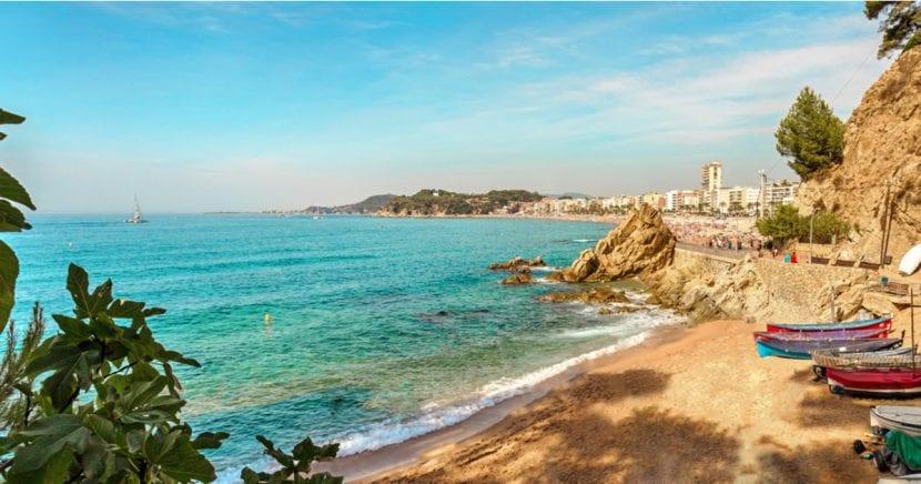Lloret de Mar: qué ver, playas más bonitas y cómo llegar