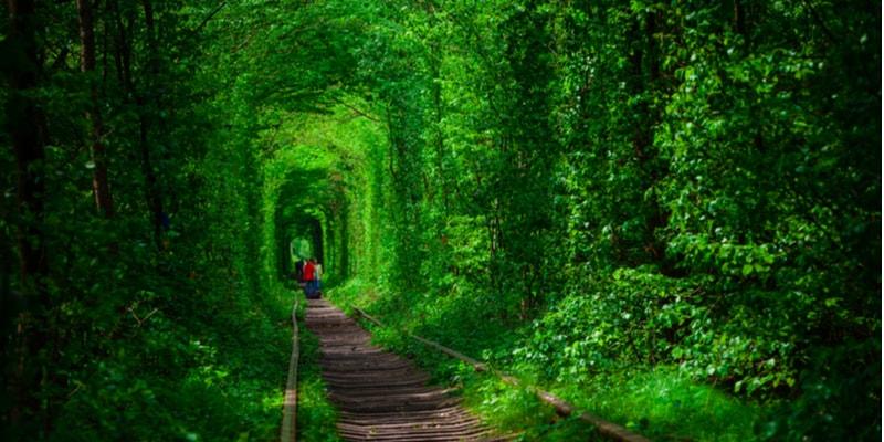 love-tunnel
