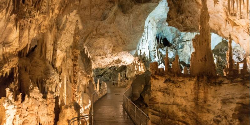grotte-di-frasassi_1