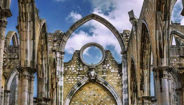 convento-do-carmo-lisbona