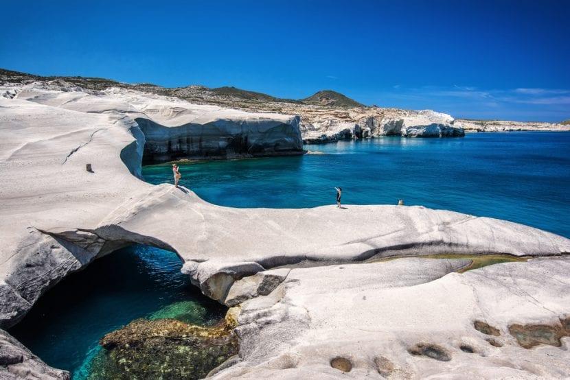 Plages de Milos