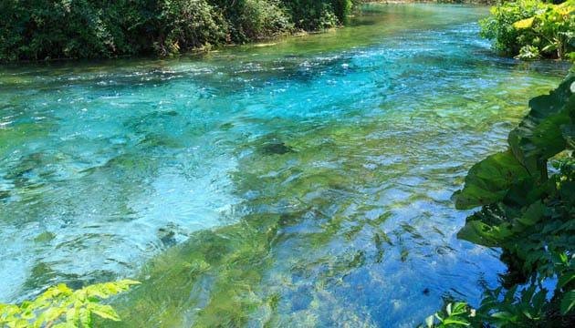 fiume-occhio-blu-albania