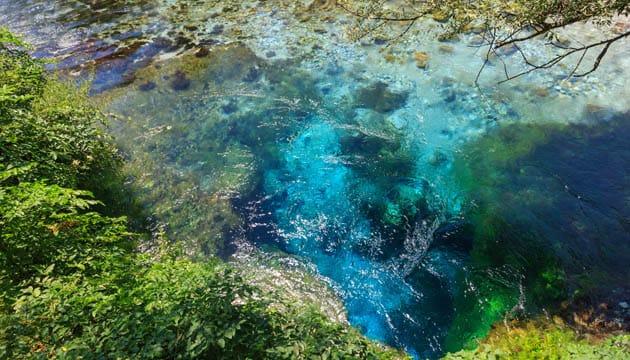 occhio-blu-albania