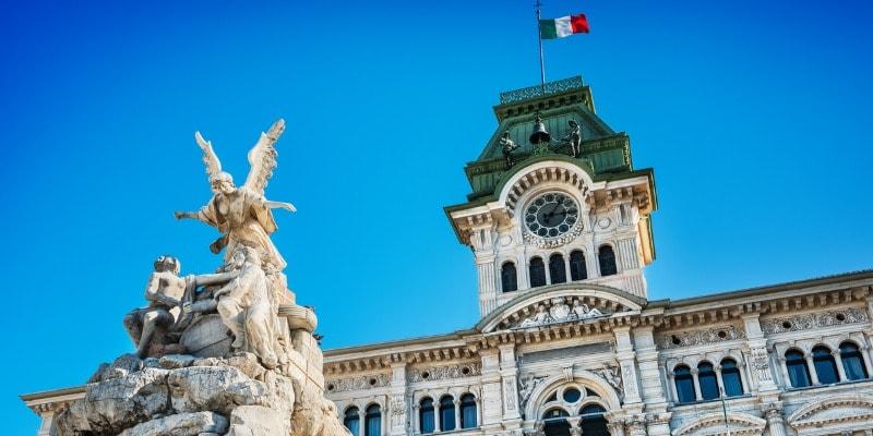 trieste-fontana-e-municipio