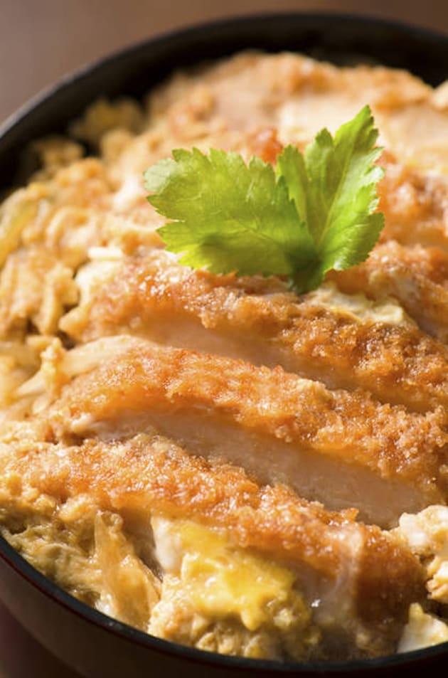 que-comer-en-japon-katsudon_1