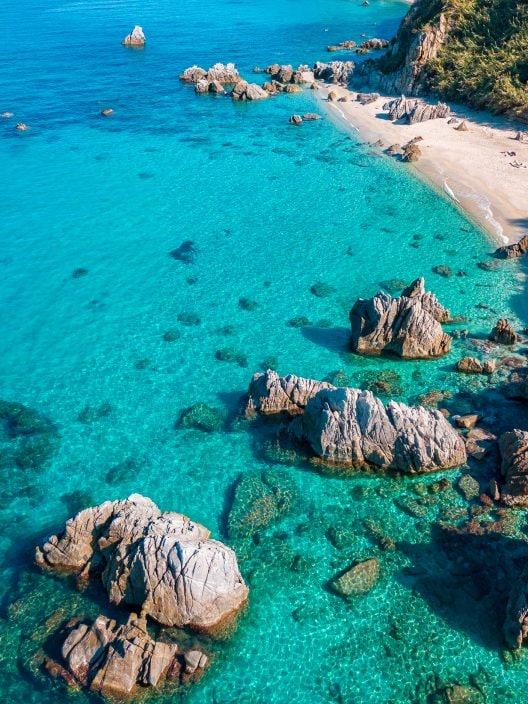 La plage calabraise qui ressemble à un paradis intact (et que personne ne connaît)