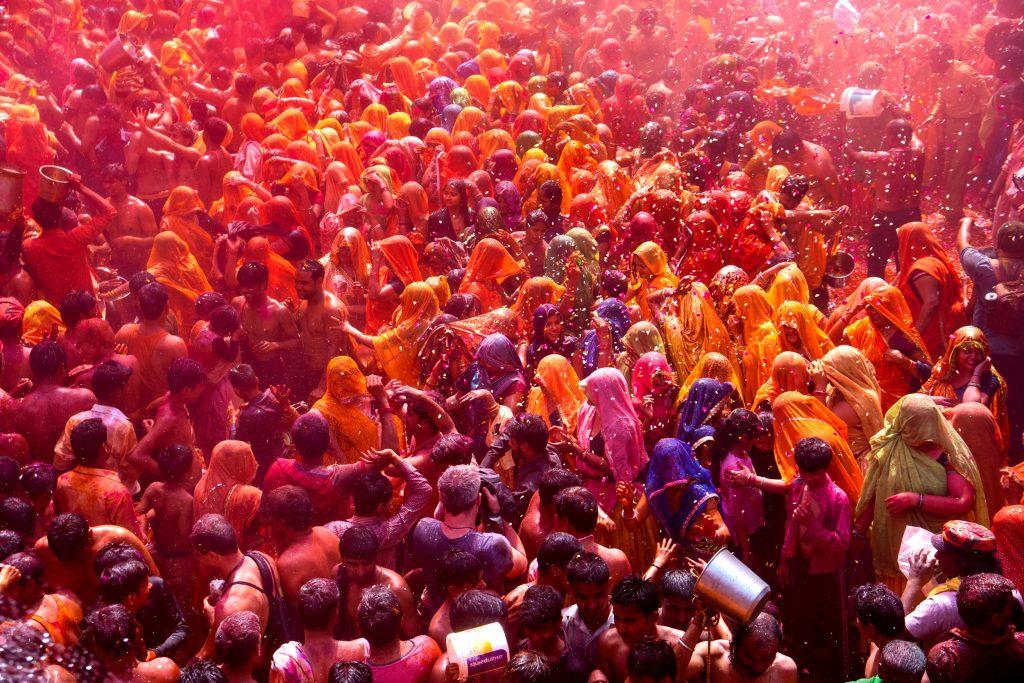 holi