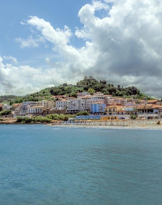 C'est le plus beau village au bord de la mer de l'Abruzzo. Voici lequel