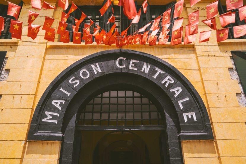 Hoa Lo