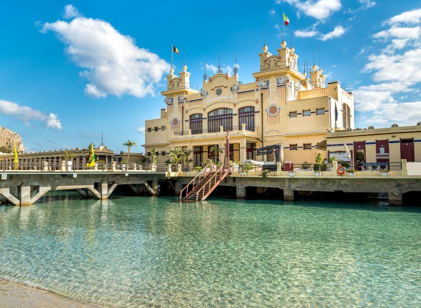 Mondello cosa fare e come arrivare