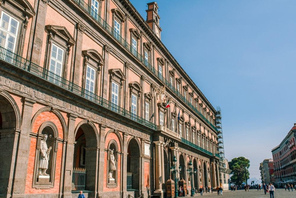 palazzo reale di Napoli