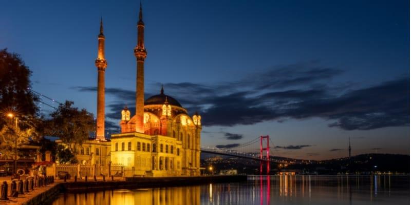 mosquee-d-ortako-y